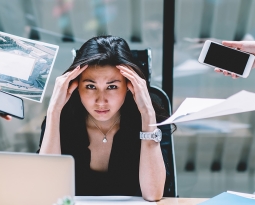 Responsibility, Stress and the Right to Disconnect